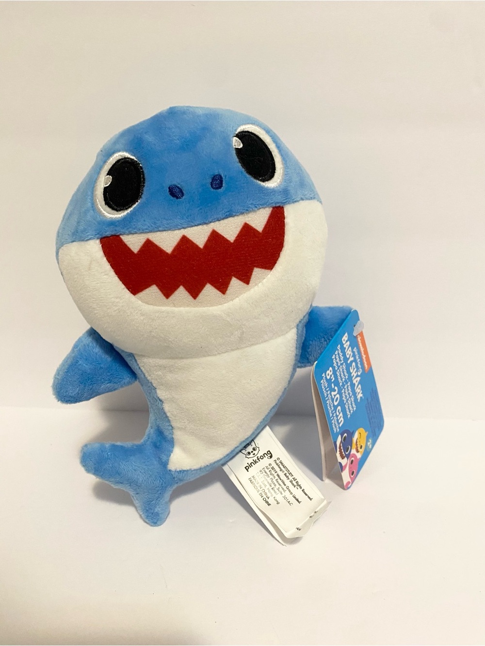Baby Shark Daddy Shark Blue Plush Pinkfong Stuffed Animal Toy 7โ NWT New Gift